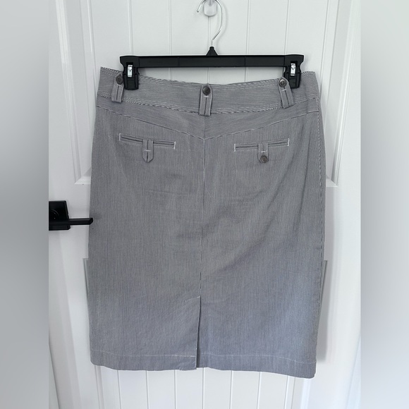 CHRISTOPHER & BANKS BLUE & WHITE PINSTRIPE STRETCH 2 PC SUIT Sz 10 - Picture 9 of 16